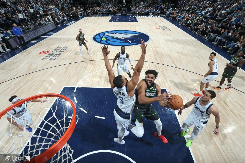 热身赛中 热身赛中