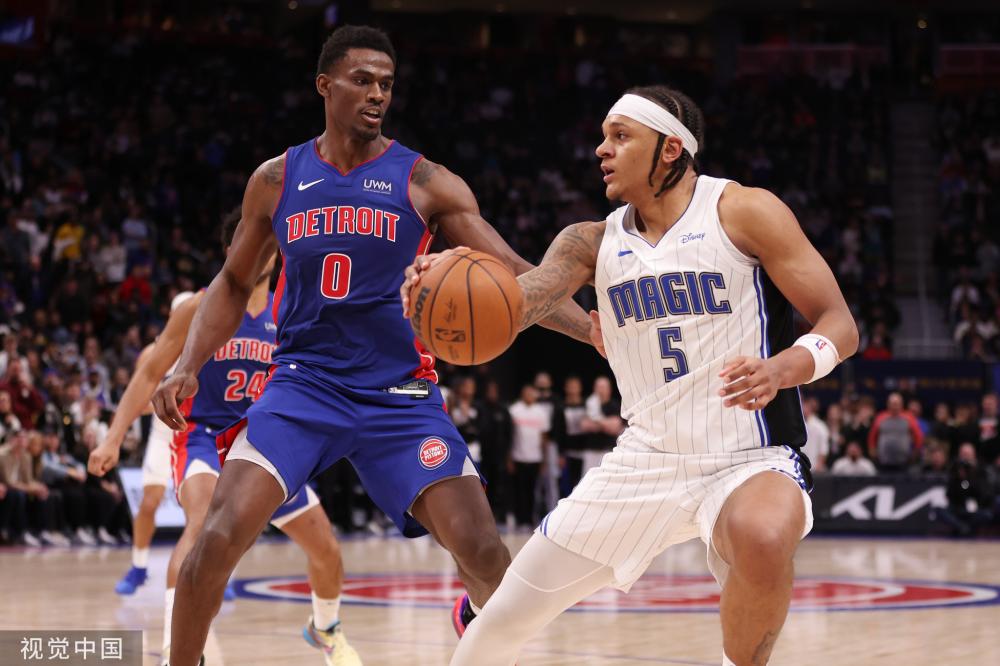 蒯曼3比0战胜池亨亨.