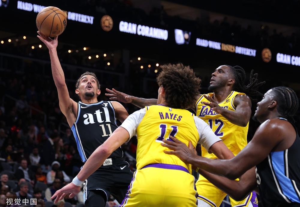 前场球员的 前场球员的